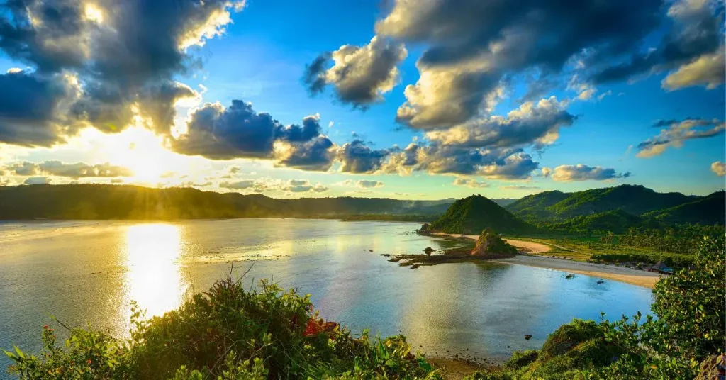sunrise Kuta Mandalika