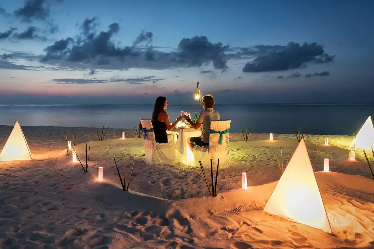 Gili Meno romantic dinner