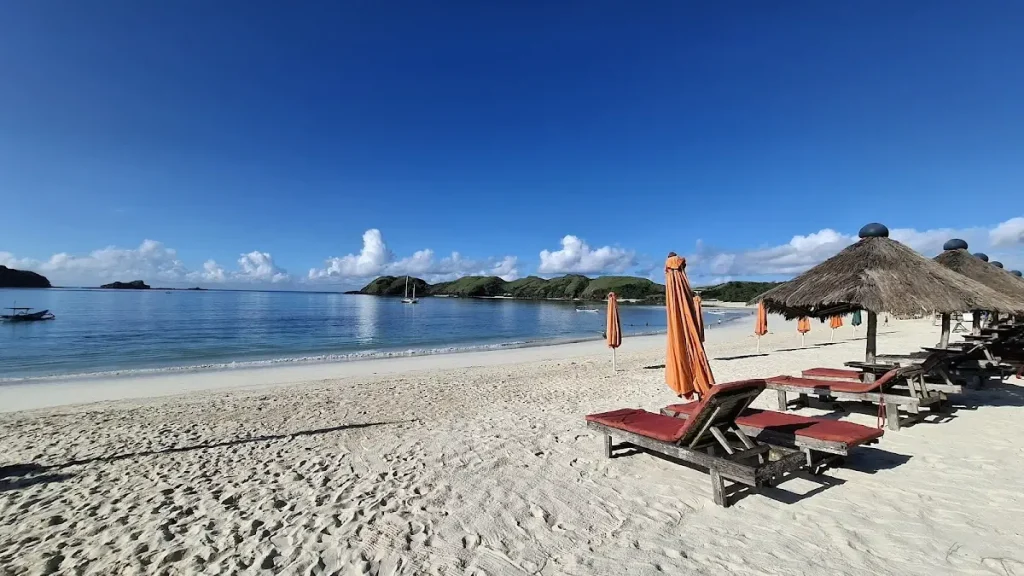 Tanjung Aan Lombok Beach
