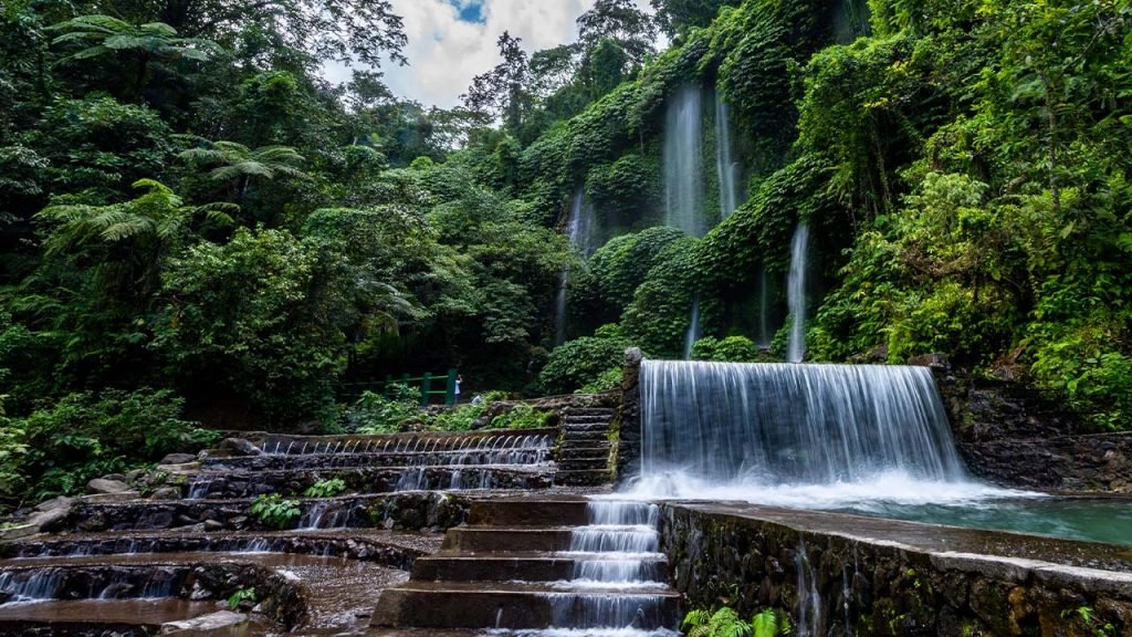 Benang Stokel & Kelambu waterfalls