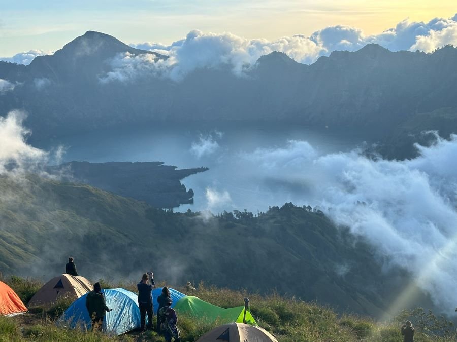 Sembalun base camp